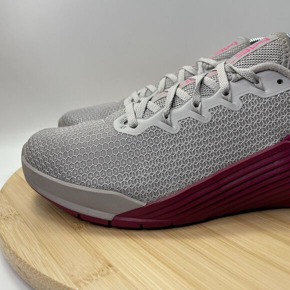 Nike Metcon 5 Women's Size 10 Cross Training Shoes Grey Berry Pink AO2982-061 - Picture 7 of 16